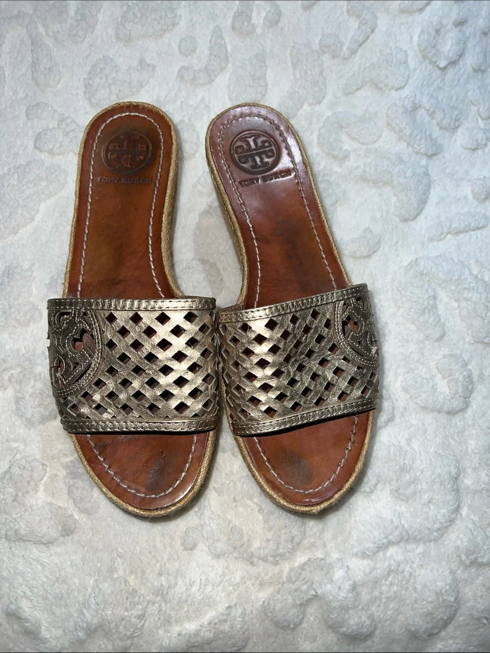 Tory Burch Thatched Perforated Cutout Espadrille Wedge, Gold Metallic Size 8